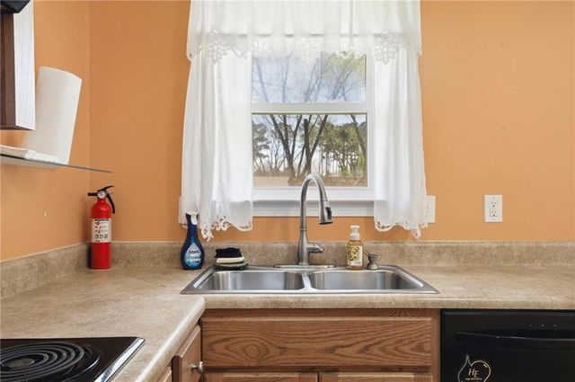 16 Mango Road NE, Rome, GA 30161