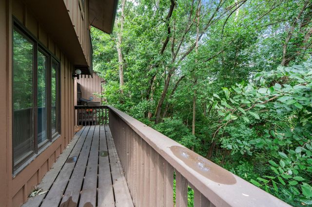 2628 Sumac Ridge, White Bear Lake, MN 55110