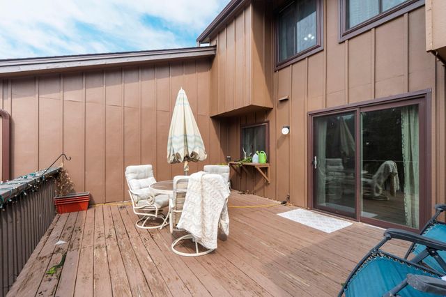 2628 Sumac Ridge, White Bear Lake, MN 55110