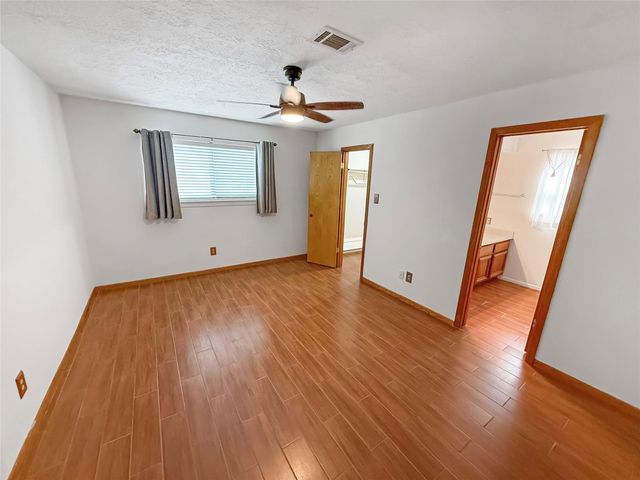 11142 Hayslip Lane, Houston, TX 77041