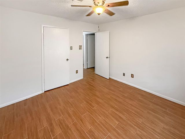 11142 Hayslip Lane, Houston, TX 77041