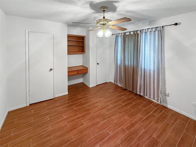 11142 Hayslip Lane, Houston, TX 77041