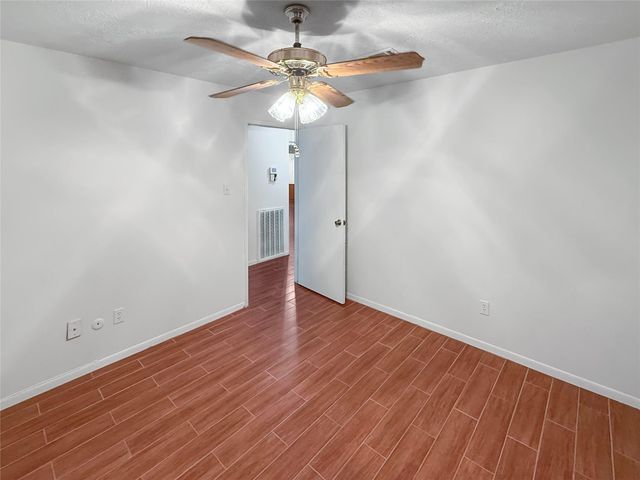 11142 Hayslip Lane, Houston, TX 77041