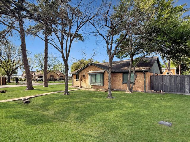 11142 Hayslip Lane, Houston, TX 77041