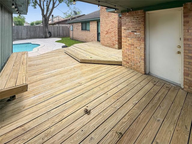 11142 Hayslip Lane, Houston, TX 77041