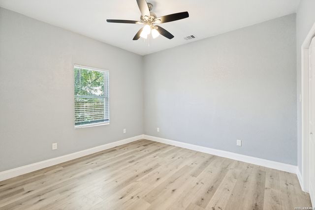 406 Gulf, San Antonio, TX 78202