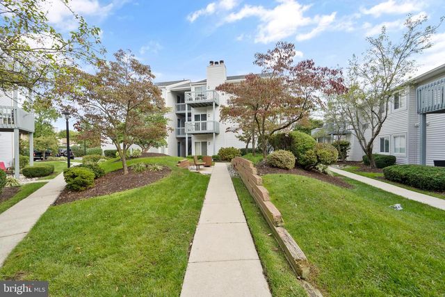 2037 LUCAS LN, Voorhees, NJ 08043