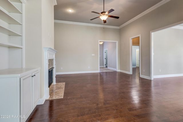 123 Chemet Road, Youngsville, LA 70592