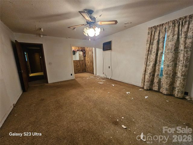 11056 US Highway 52 Highway N, Wadesboro, NC 28170