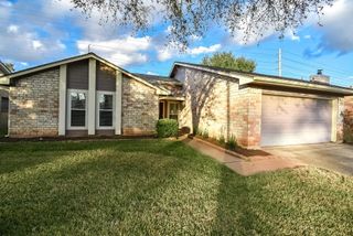 3047 Wagon Trail Drive, Sugar Land, TX 77479
