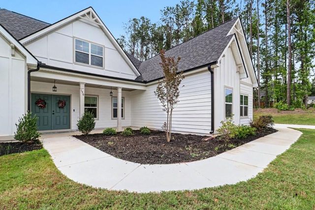 156 Belle Hall Drive, Newnan, GA 30263