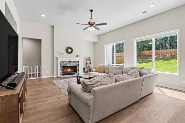 156 Belle Hall Drive, Newnan, GA 30263