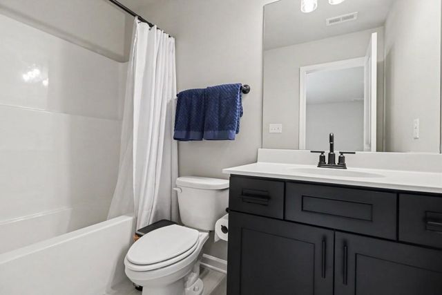 156 Belle Hall Drive, Newnan, GA 30263