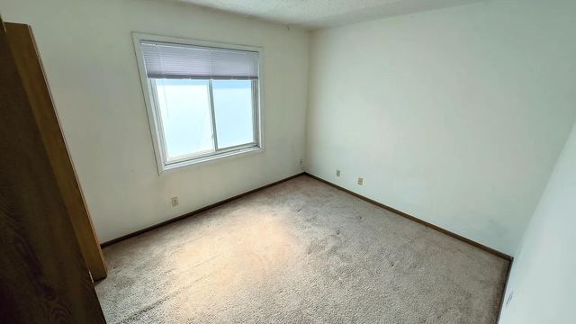 808 9th Avenue SE, Minneapolis, MN 55414