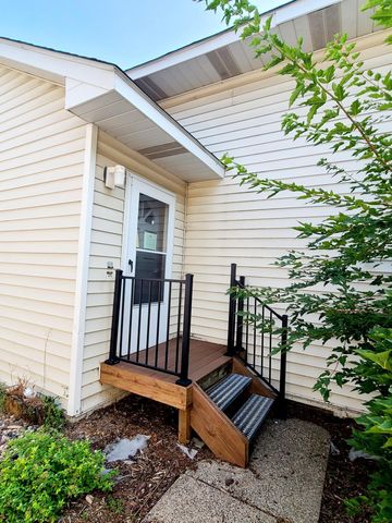 808 9th Avenue SE, Minneapolis, MN 55414