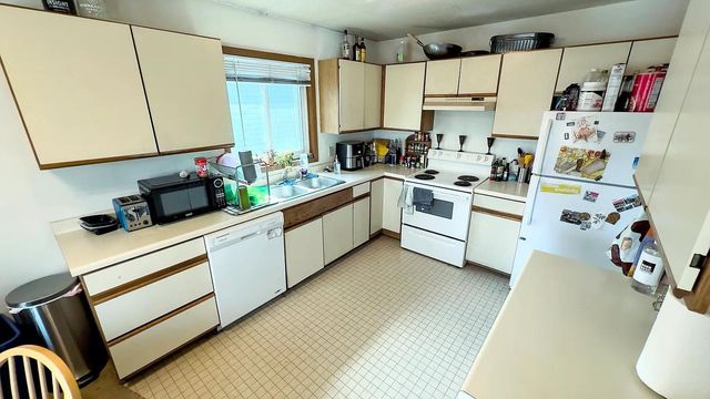 808 9th Avenue SE, Minneapolis, MN 55414