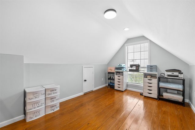 107 W Avenue F, Valley Mills, TX 76689