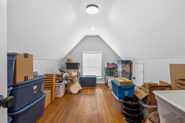 107 W Avenue F, Valley Mills, TX 76689