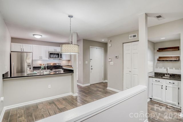 417 N Church Street 1, Charlotte, NC 28202