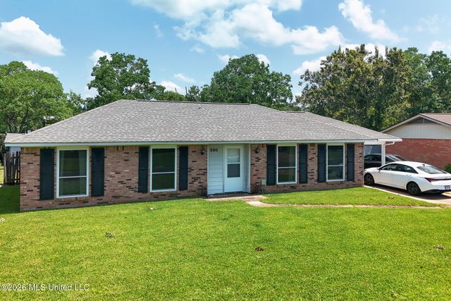 580 Nadine Dr, D'iberville, MS 39540