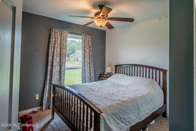 580 Nadine Dr, D'iberville, MS 39540