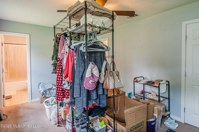 580 Nadine Dr, D'iberville, MS 39540