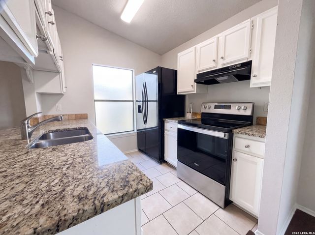 15009 Winter View, San Antonio, TX 78247