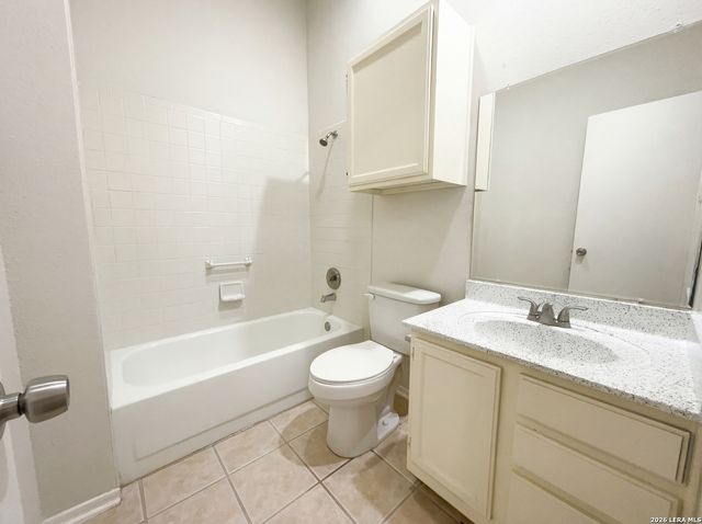 15009 Winter View, San Antonio, TX 78247