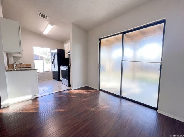 15009 Winter View, San Antonio, TX 78247