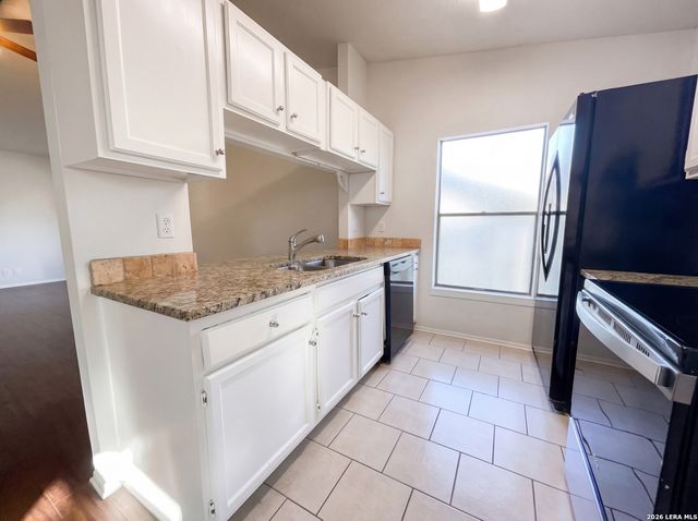 15009 Winter View, San Antonio, TX 78247