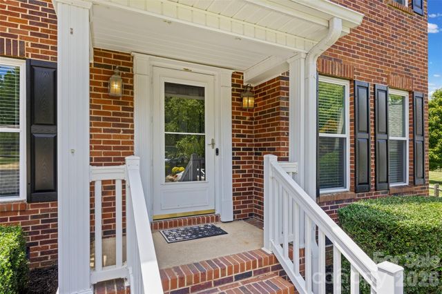 109 Oak Grove Court, Fort Mill, SC 29715