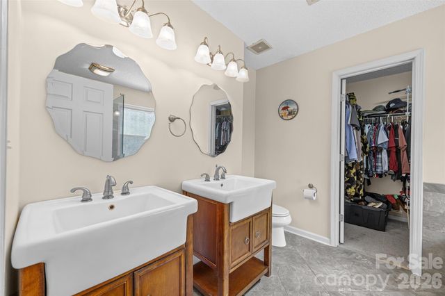 109 Oak Grove Court, Fort Mill, SC 29715