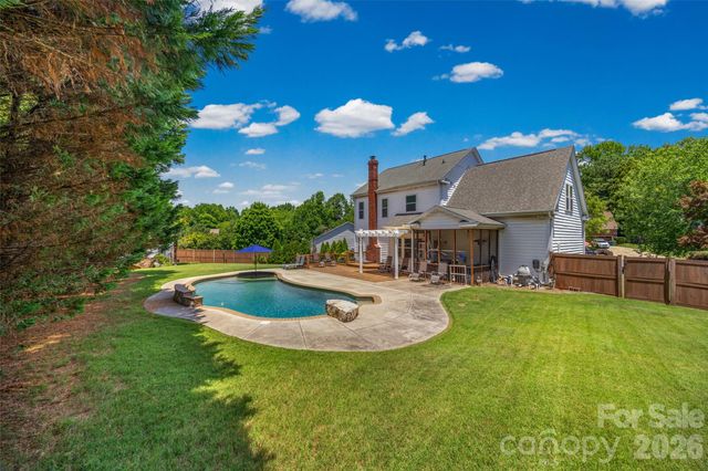 109 Oak Grove Court, Fort Mill, SC 29715