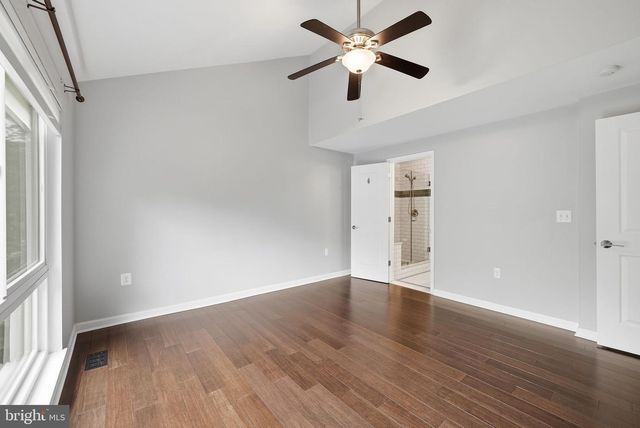 11926 ESCALANTE CT, Reston, VA 20191