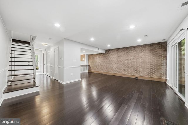 11926 ESCALANTE CT, Reston, VA 20191