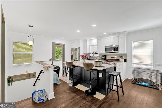 2210 Polar Rock Avenue SW, Atlanta, GA 30315