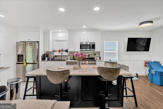 2210 Polar Rock Avenue SW, Atlanta, GA 30315