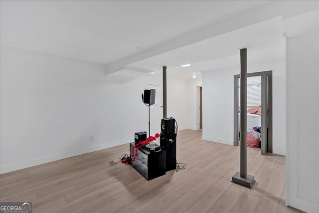 2210 Polar Rock Avenue SW, Atlanta, GA 30315