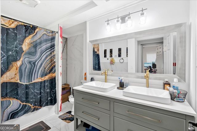 2210 Polar Rock Avenue SW, Atlanta, GA 30315