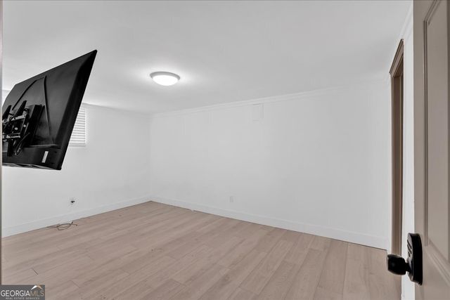 2210 Polar Rock Avenue SW, Atlanta, GA 30315