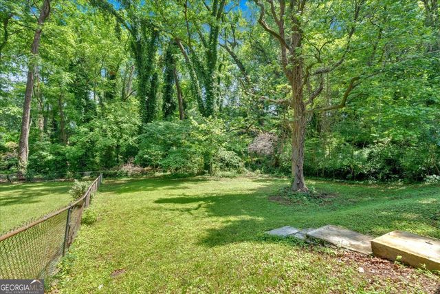 2210 Polar Rock Avenue SW, Atlanta, GA 30315