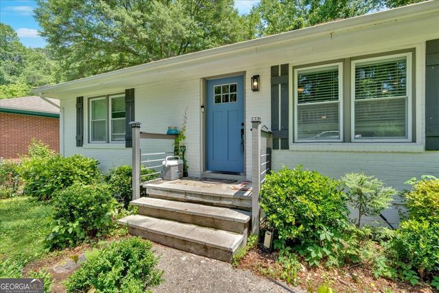 2210 Polar Rock Avenue SW, Atlanta, GA 30315