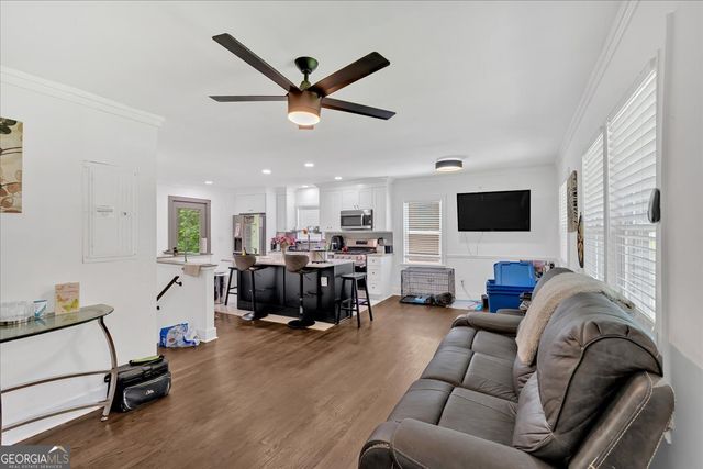 2210 Polar Rock Avenue SW, Atlanta, GA 30315