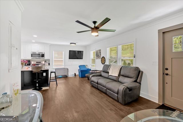 2210 Polar Rock Avenue SW, Atlanta, GA 30315