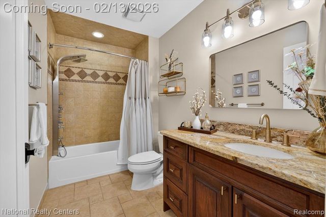 721 Elderberry Court, Walled Lake, MI 48390