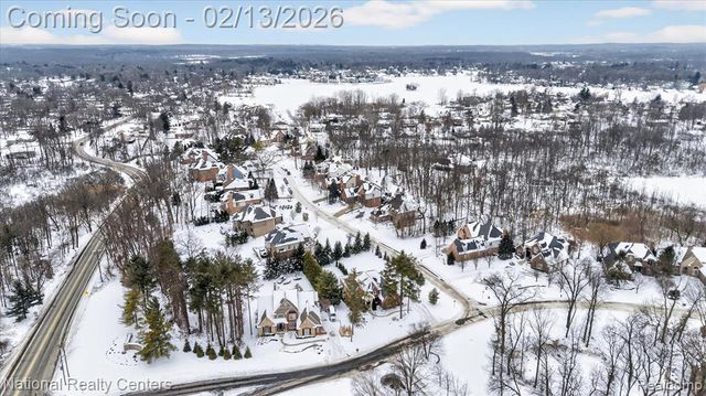 721 Elderberry Court, Walled Lake, MI 48390