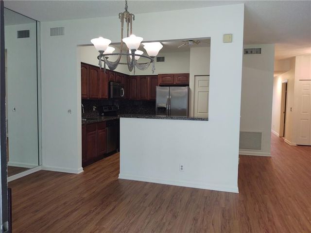 5801 Coach House Circle B, Boca Raton, FL 33486