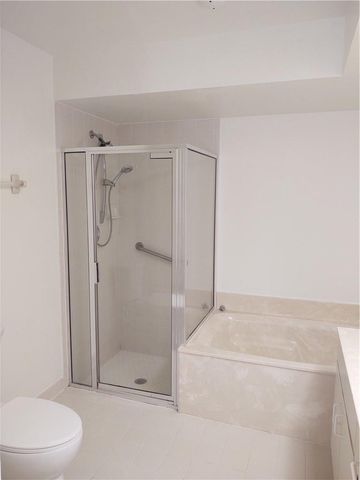 5801 Coach House Circle B, Boca Raton, FL 33486