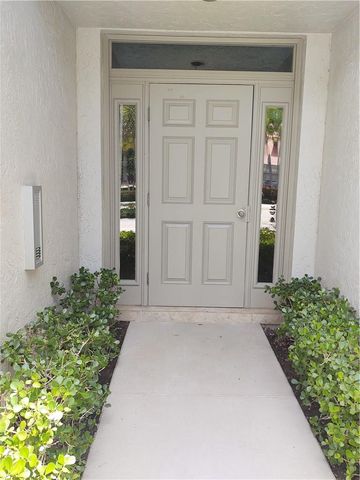 5801 Coach House Circle B, Boca Raton, FL 33486