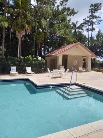 5801 Coach House Circle B, Boca Raton, FL 33486